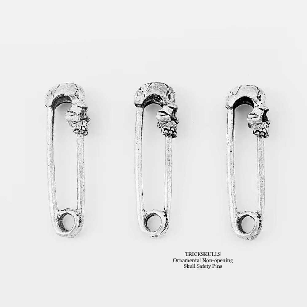 (3) Skull Head Non-Opening Retro Silver Safety Pins Ornaments Charms DIY Crafts